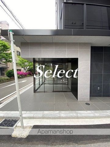 クラリッサレーヴ阪東橋の玄関写真