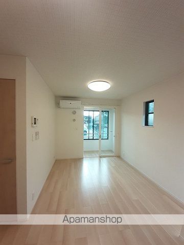 ベルシャイン 紀三井寺 Iの内装写真