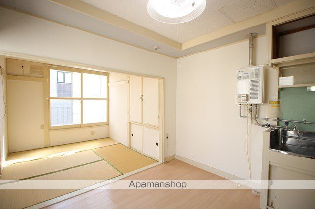 平安マンションの内装写真