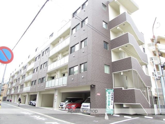 リラス吉塚通りの外観写真