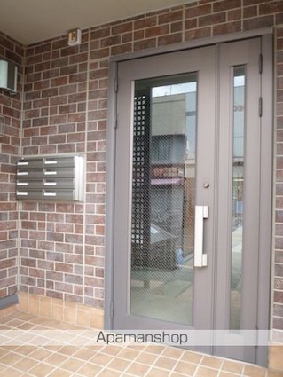 ヴェルドミールＡ　　　[1LDK/33.39m2]のエントランス1