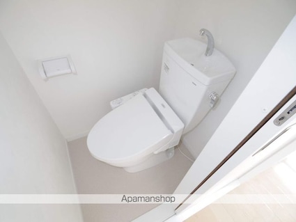 コンフォートテラス三鷹[1R/13.24m2]のトイレ