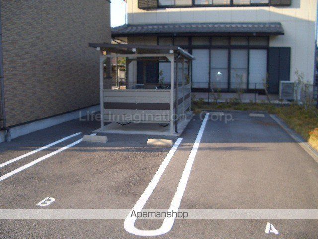 ハイツKSNの玄関写真