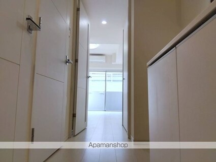 メインステージ板橋志村Ⅱ[1K/25.77m2]の玄関