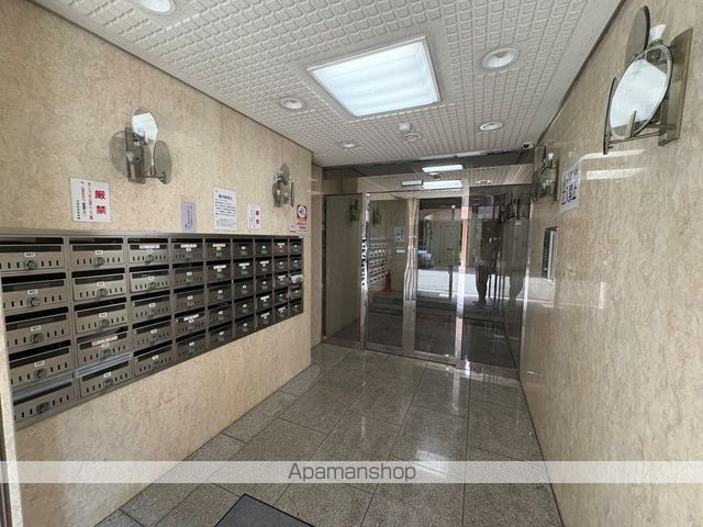 ノルデンハイム上新庄の玄関写真