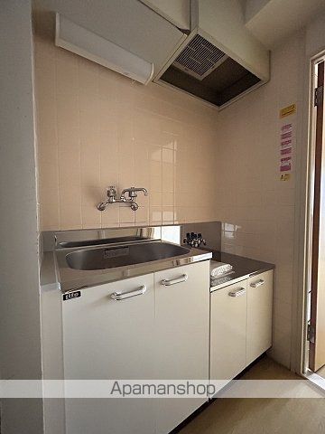 K・B・M己斐の内装写真