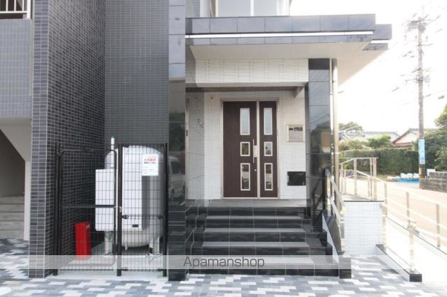 NEO FASCIOの玄関写真