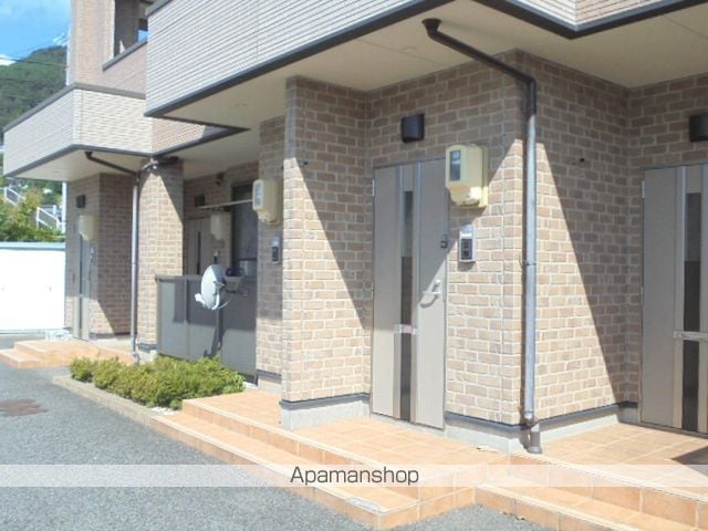 カーサグランデの玄関写真