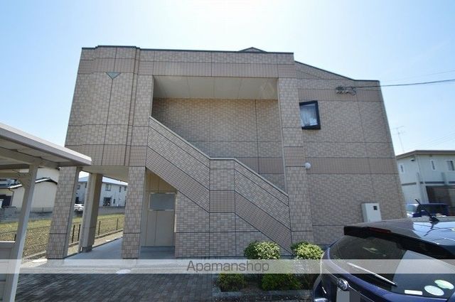 ルナ・アルカディア参番館の外観写真