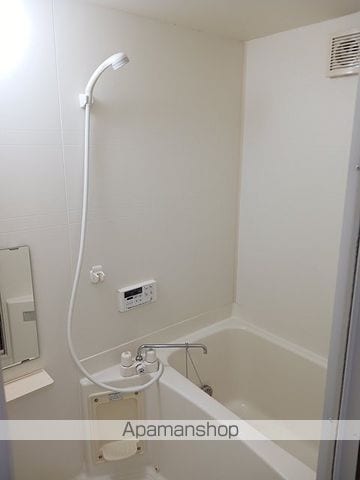 コンフォール湖北の内装写真