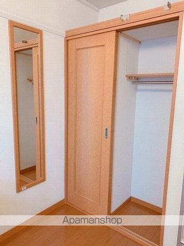 レオパレスシェ モアIIの内装写真