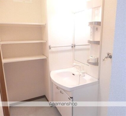 ペルルＭ希望ヶ丘[1K/30.44m2]の洗面所