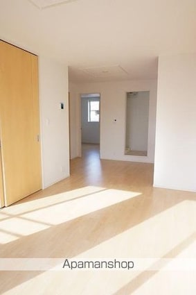 ボンヌ・シャンスⅠ[2LDK/56.68m2]の内装1