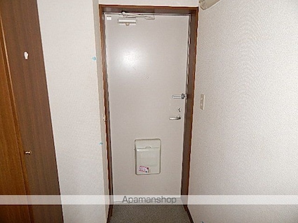 アンプルールクラージュ仲原[1K/28.26m2]の玄関