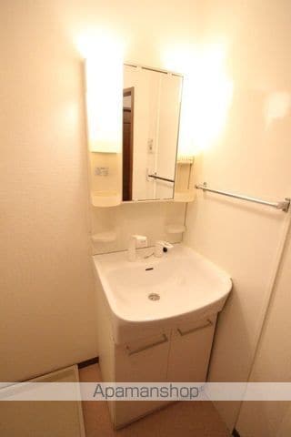 フローラ西山本の内装写真