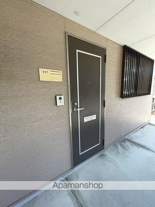 Ｓｕｒｐｌｕｓ　Ｔｗｏサンハイツ小林Ａ[2DK/44.72m2]のエントランス1