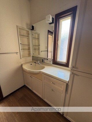 石川貸家[4LDK/133.96m2]の洗面所