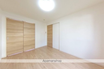 クレセントガーデン　Ｂ棟[2LDK/54.82m2]の内装1