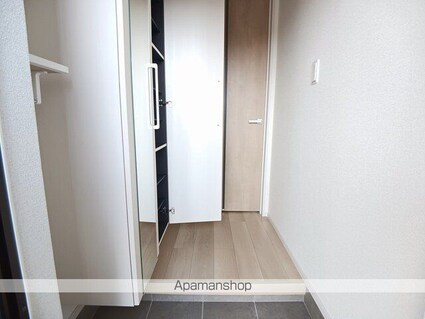 クラッソ[1LDK/50.14m2]の玄関