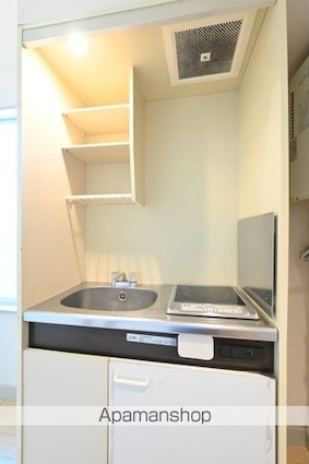 東京都目黒区駒場１丁目[1R/14m2]のキッチン1