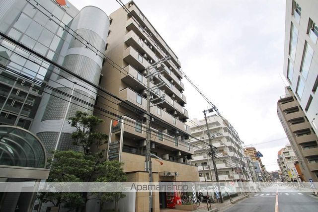 第13関根マンションの外観写真