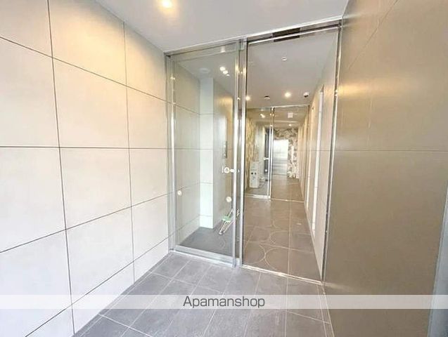 コンフォレスト中延の玄関写真