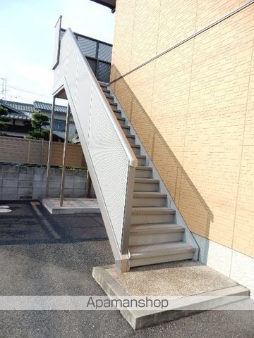 シルキーステージの玄関写真