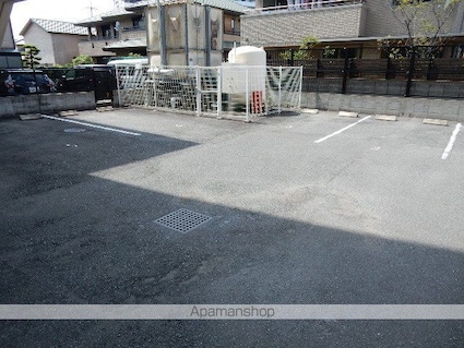 岡山県岡山市北区北長瀬表町２丁目[1DK/32.14m2]の駐車場