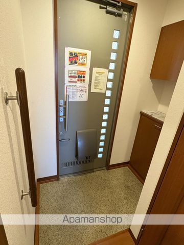 MAISONEIGHTの内装写真