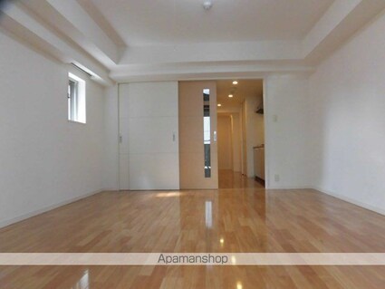 ニューシティアパートメンツ亀戸[1K/38.66m2]のリビング・居間