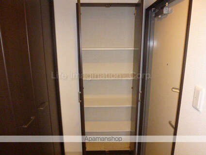 滋賀県長浜市元浜町[1R/31.36m2]の内装2