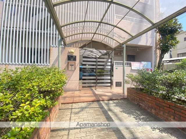 大福マンションIIの玄関写真