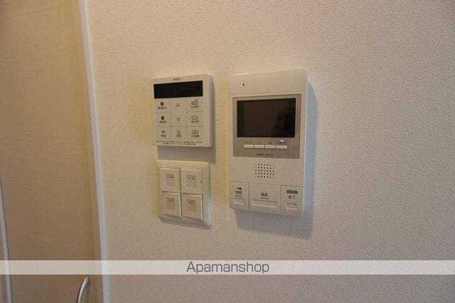 リヴァイン博多駅南の内装写真