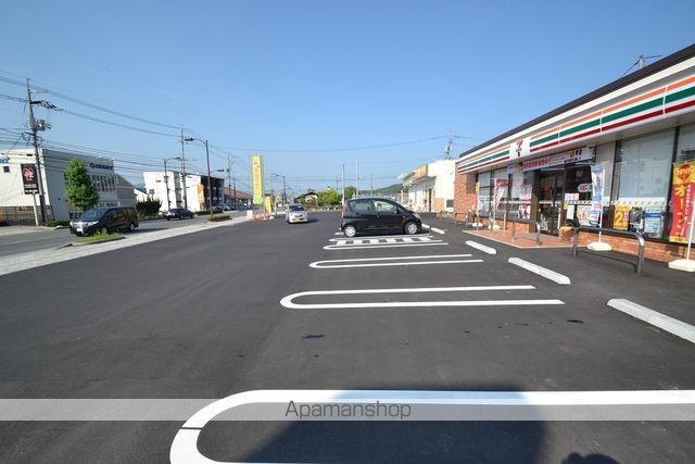センターコート広大前通りAの周辺写真