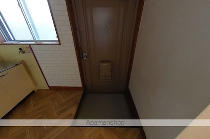 アビタシオン長野[3K/44m2]の玄関