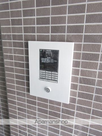 プレシェルト南円山の玄関写真