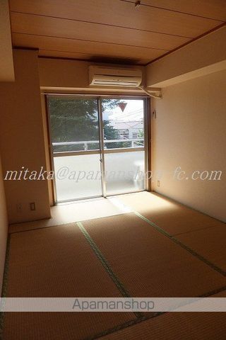 新生ハイツの内装写真