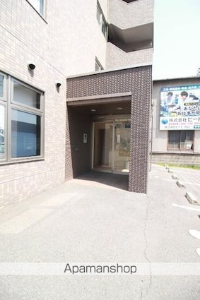 岡山県岡山市北区野田２丁目[1K/26.82m2]のエントランス2