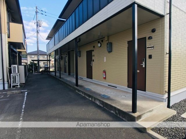 ウィル一ツ橋 B棟の玄関写真