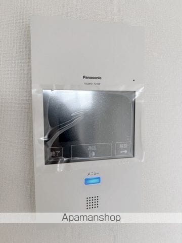 セオリーOSAKAイーストドアの内装写真