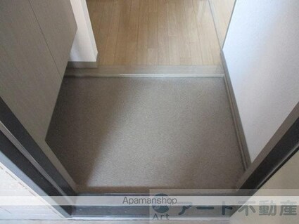 ヴァン・ヴェール[2LDK/51.65m2]の玄関