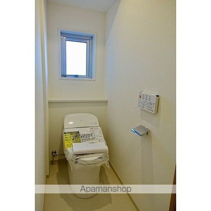 パルムアベニュー新高円寺[3LDK/73.62m2]のトイレ