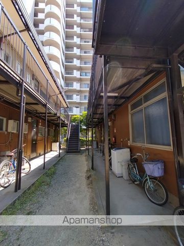 常盤ハイツの玄関写真