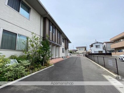 香川県高松市元山町[3LDK/76.04m2]の共用部1