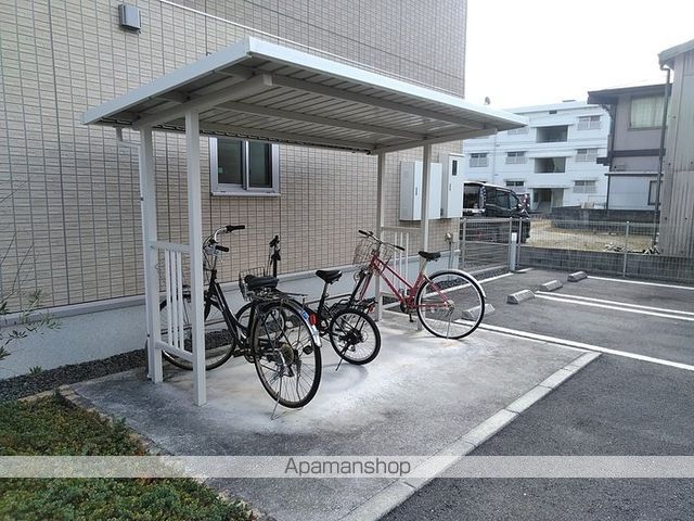 ヴェルデパティオ中央 A棟の内装写真