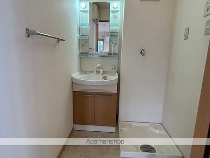 セレッサ花堂　Ａ[1R/34.72m2]の洗面所