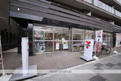 東京都八王子市八日町[1SLDK/53.41m2]の周辺1