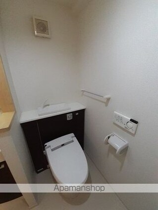 グレースヒルズ下馬[2K/33.54m2]のトイレ