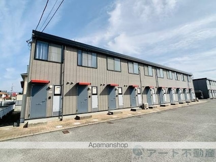 レオパレスフローラⅡ[2DK/49.68m2]の外観2