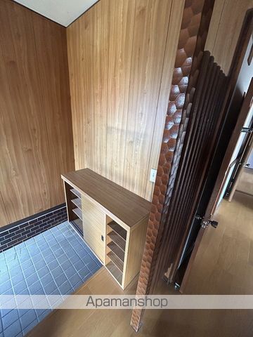 丸亀市土器町東1丁目戸建の内装写真